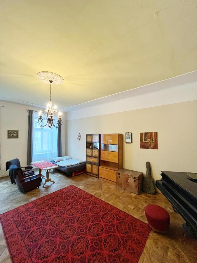 Old Town Rooms Wielopole Краков Экстерьер фото